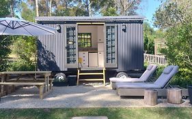 Luxury Shepherds Hut Farm Retreat